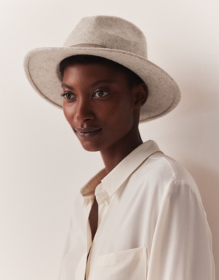 White wool 2024 fedora hat