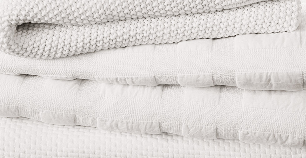 4 Ways to dress a bed